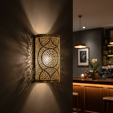 Applique Murale en Laiton – Lampe Géométrique Artisanale Faite Main