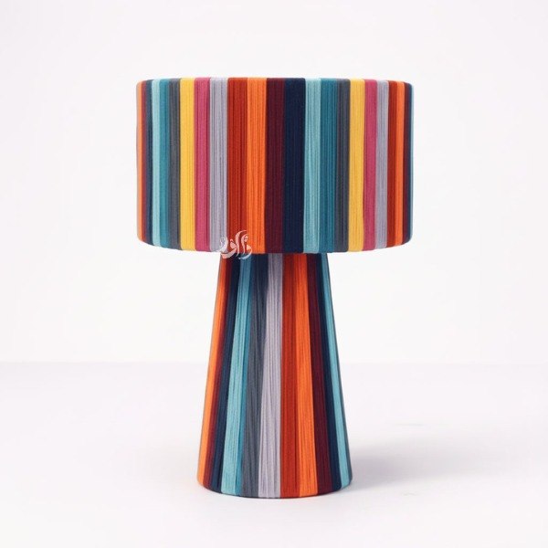Lampe de table élégante au design moderne – Éclairage chaleureux